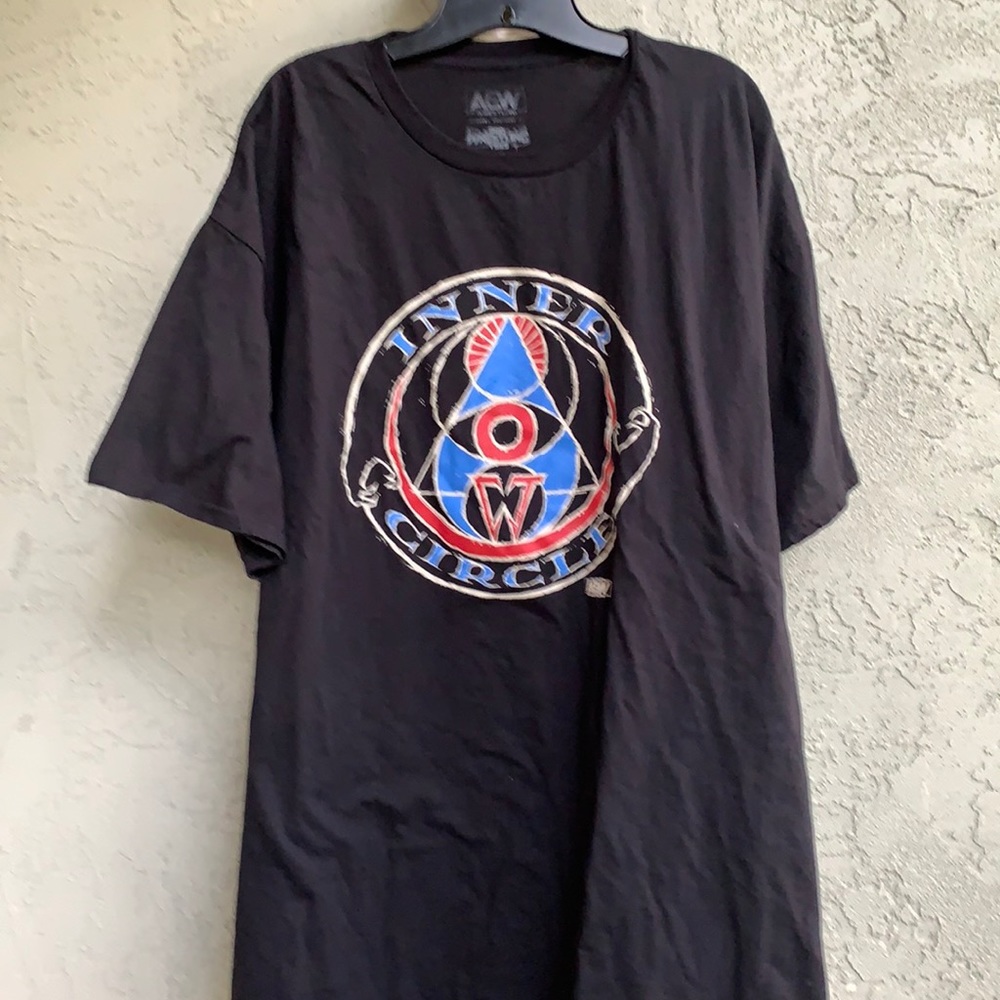 🦋🦋 3/$25 All Elite Wrestling Inner Circle t shirt
